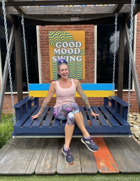 taylorraz xxx model img