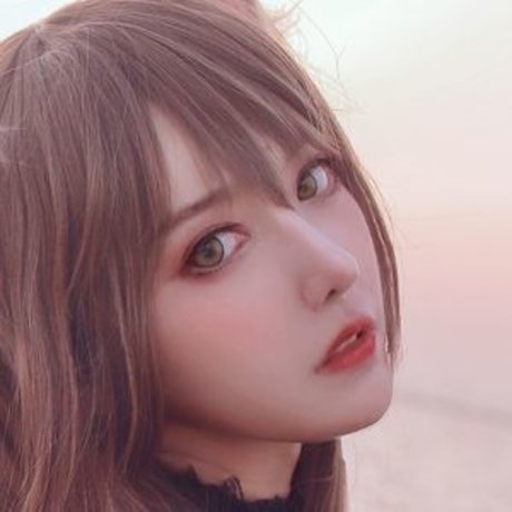 shika xiaolu lu nude actress image