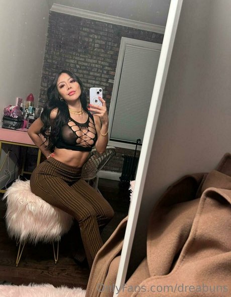 dreabuns star adult photo