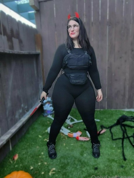 gyppyworldfreeforever star xxx image