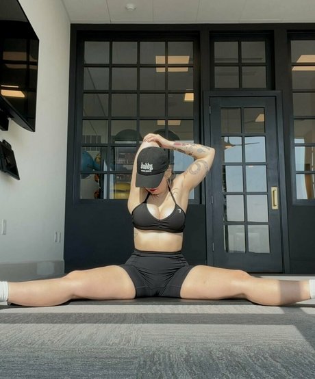 taylorwrenmarie free erotic actress pic