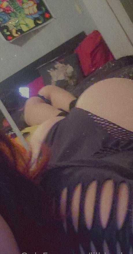 lilbbysky hot pornstar img