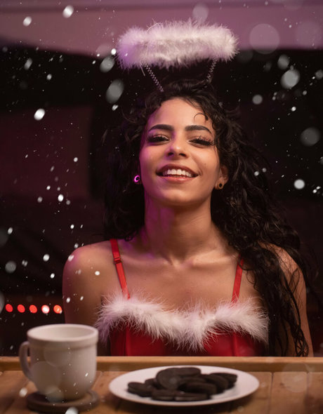 spicy ria model naked galleries