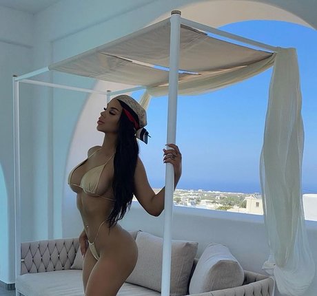 Elyssa Monson pornstar erotic photos