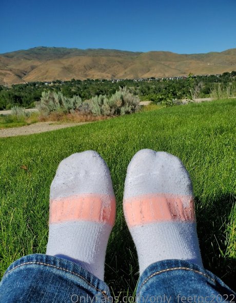 only feetpc2022 model pretty pics