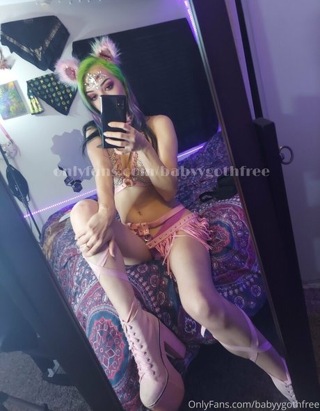 babyygothfree art star galleries