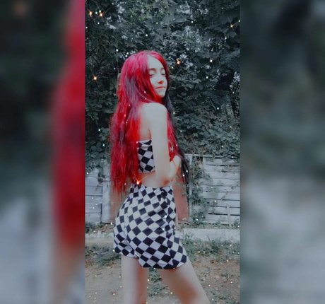 alymaria18 actress pic