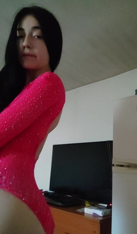 alymaria18 naked star photos