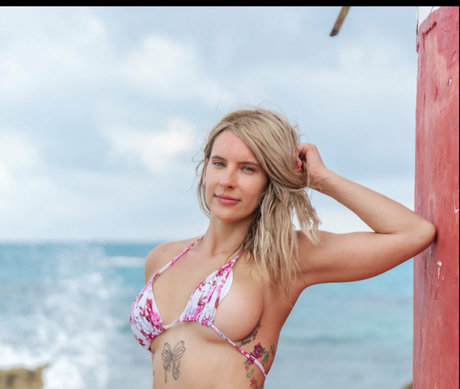 summerh best star pic