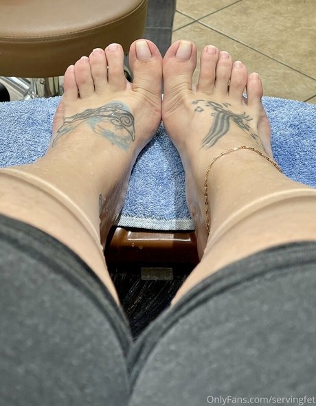 servingfet top star picture