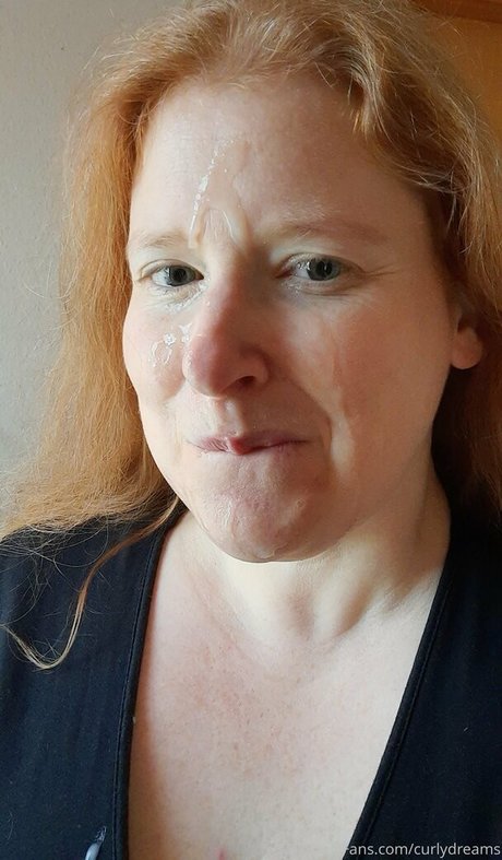 curlydreams model erotic image