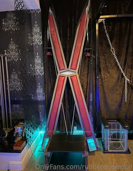 rubberangeldoll beautiful model pics