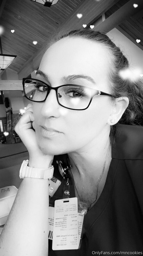 mncookies exclusive model pictures