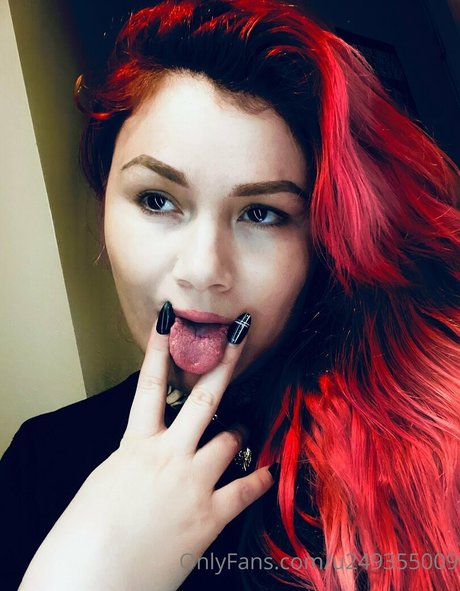 split girl nude actress pics