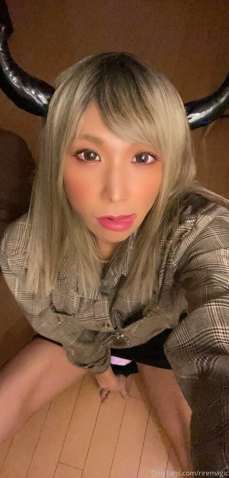 riremagic sexy model img