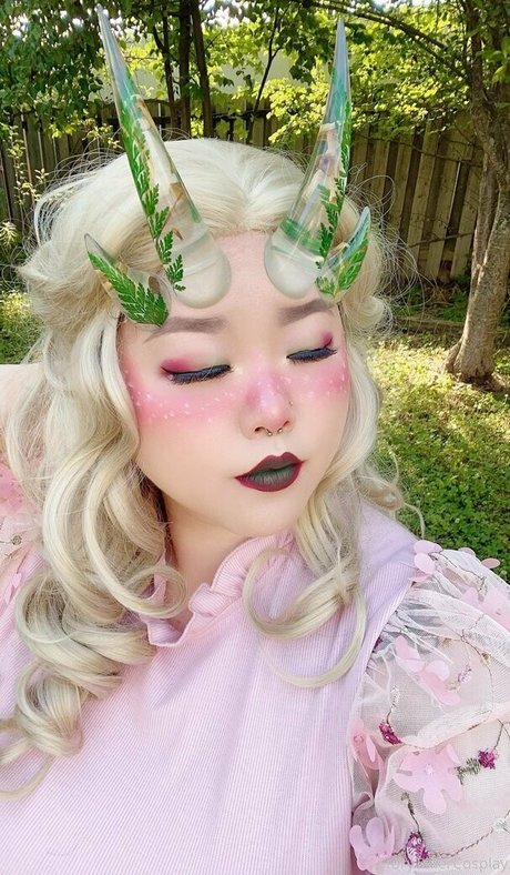 storytellercosplay profile pic