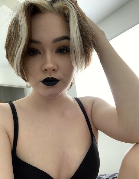 Breadboodle porn model galleries