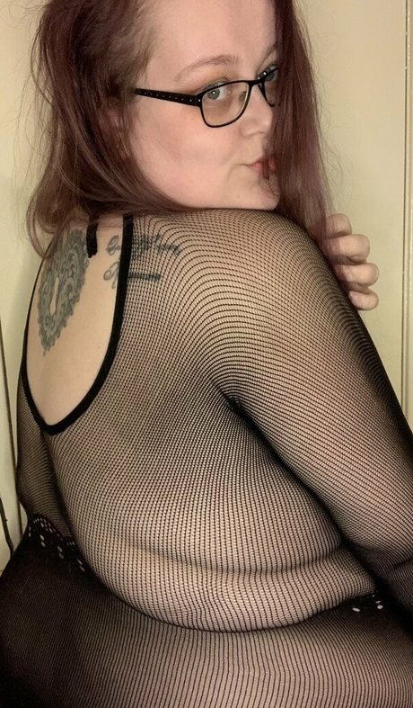 obeymisselle star naked archive