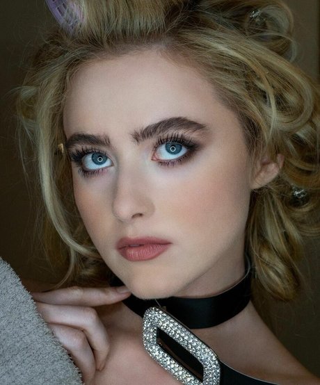Kathryn Newton star adult archive