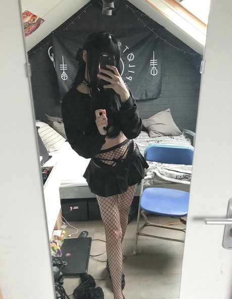 petite twink sexy star pictures