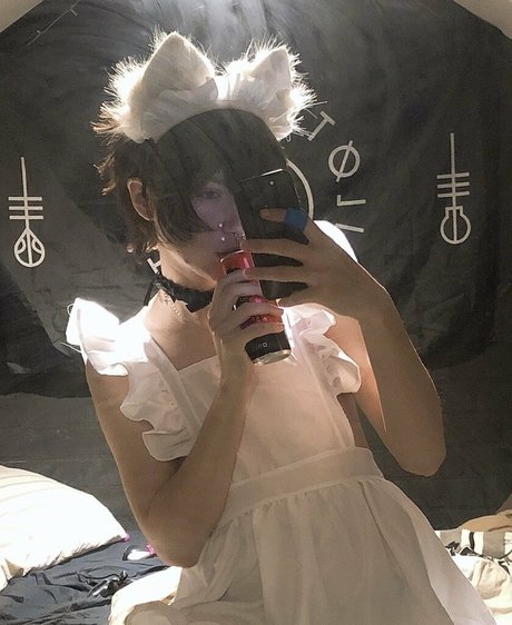 petite twink naked pornstar pictures