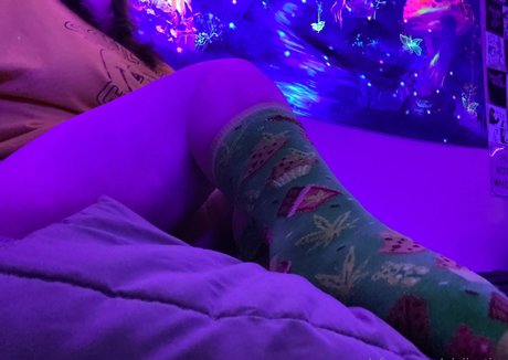 pixiiestixx sexy model img