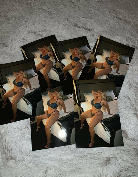 mzdanibadgirl model porn pic