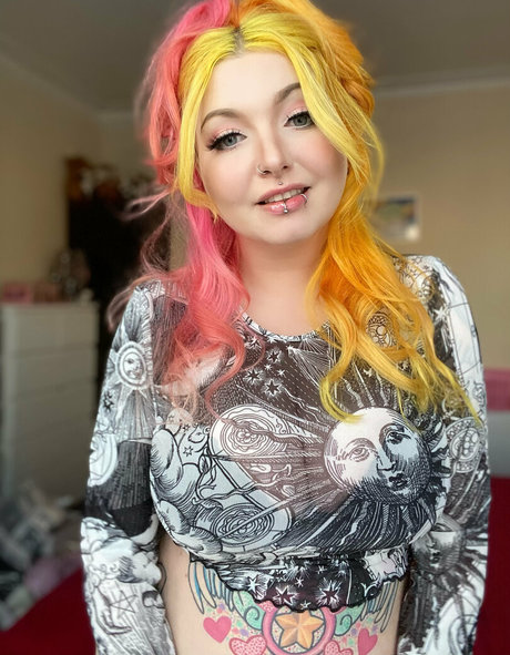 nayrusuicide beautiful pornstar image