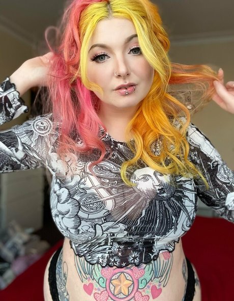 nayrusuicide pretty actress galleries