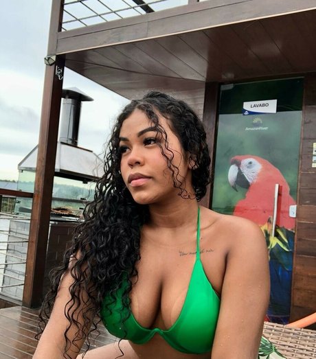 eemykkjj nude model galleries