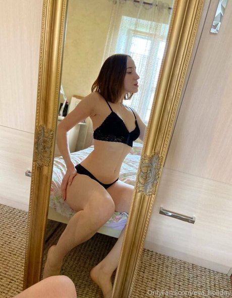 evaholiday exclusive actress picture