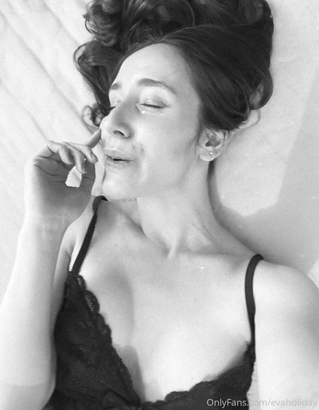 evaholiday exclusive model gallery