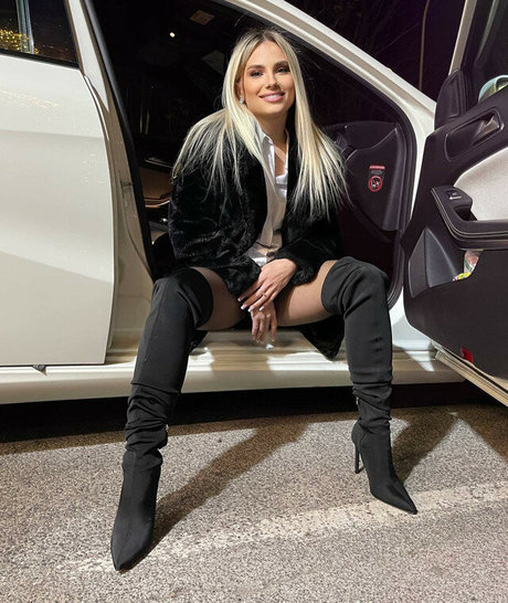 anastasiadoll24 profile pic