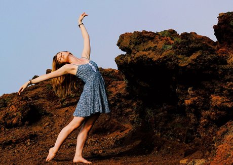 Nicole Tompkins perfect star pic