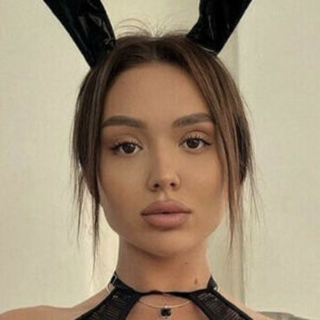 Kkari xxx model images