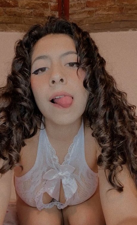 Pao Reyes free pornstar picture