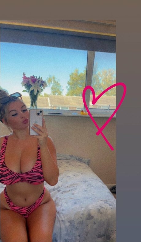 Jazmineblouise pornographic star archive