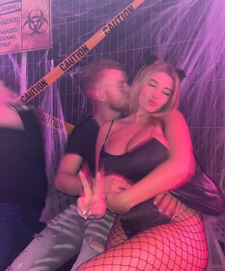 Jazmineblouise star sexy pictures