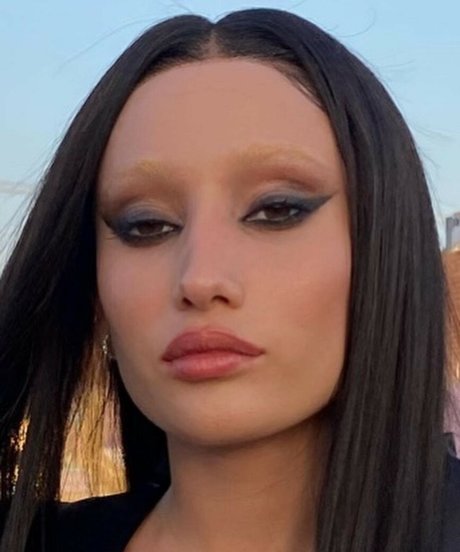 amargo deleite art star galleries