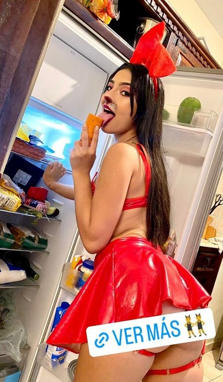 huge cock shemale onlyfans art nude picture