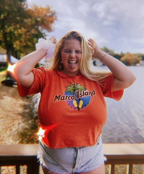 Amberly star nude pictures