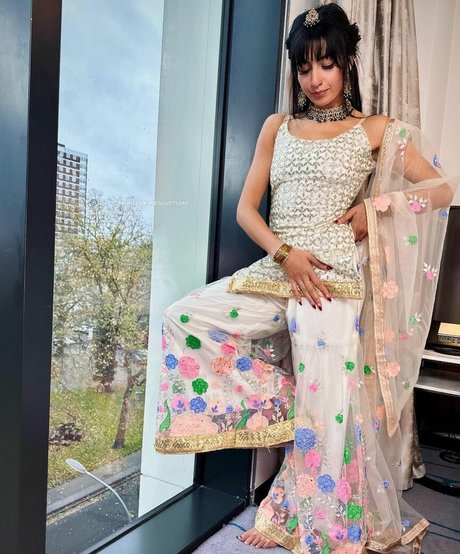 Aaliyah Yasin adult actress gallery