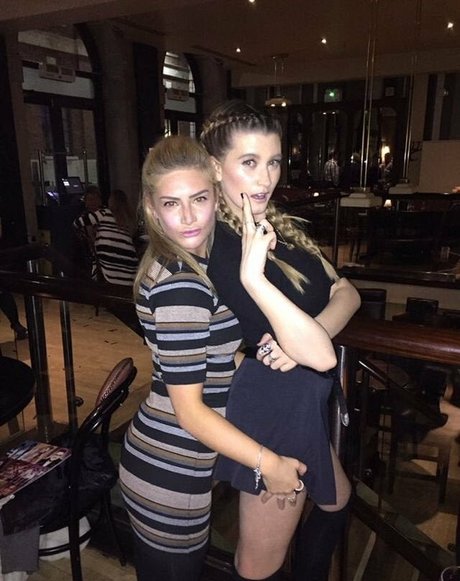 Emmerdale s Charley Webb nice star pic