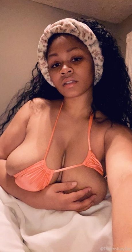 Ashley Zee model nice pics