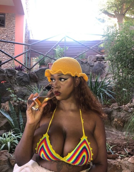 Bigtitti3barbie pornstar nudes photos