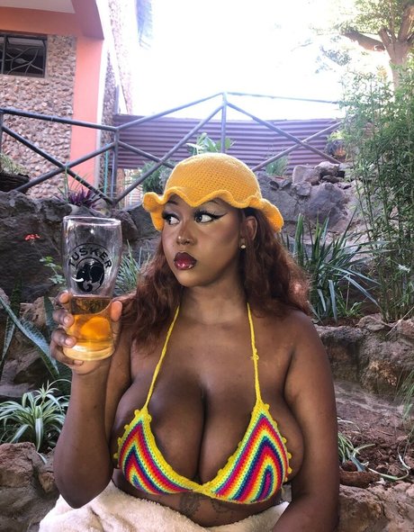 Bigtitti3barbie pornstar free img