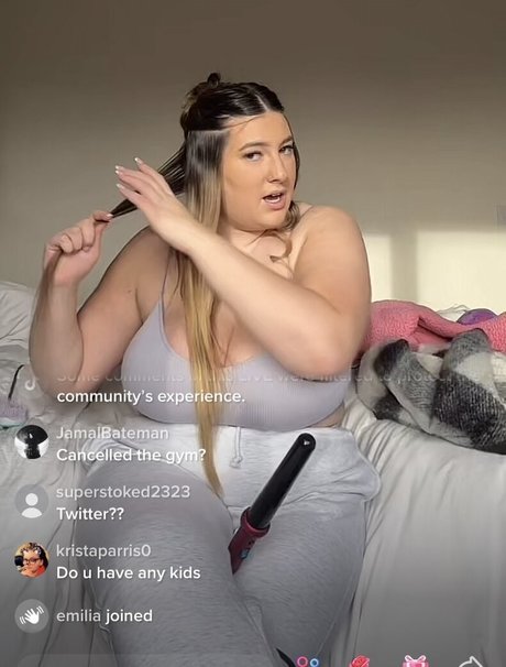 Maisy Robertson art pornstar pictures