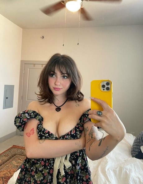 nsophk hot star pics