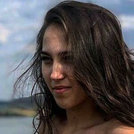 Mates Madalina star beautiful img