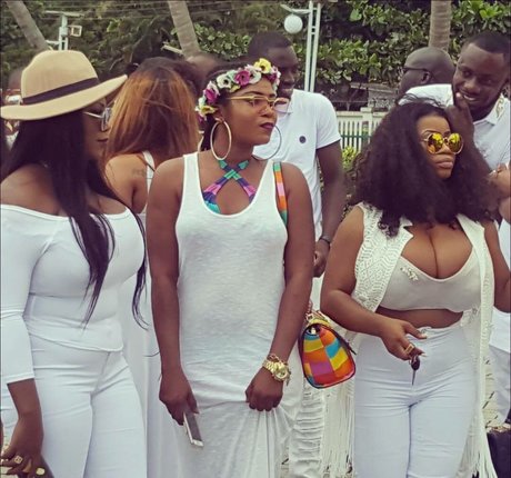 The only sweetyville exclusive star picture